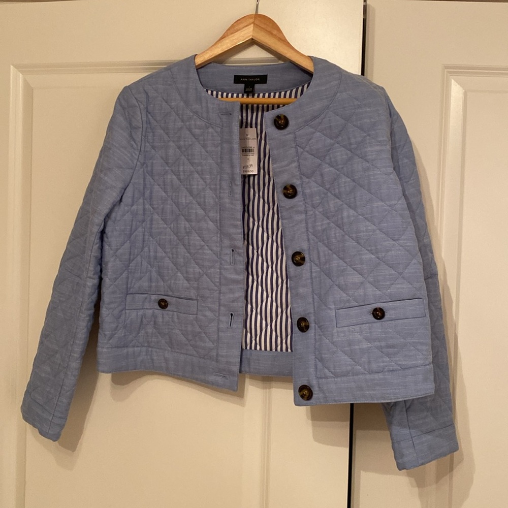New Ann Taylor blue quilted jacket size:4 - Picture 2 of 8